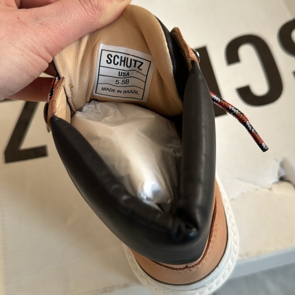 NIB SCHUTZ Marlua Waterproof platform lace up boots - Picture 8 of 9